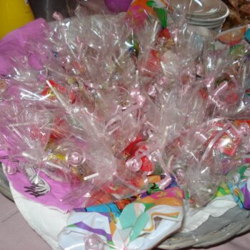Kraamfeest of babyshower bedankjes kleurrijk