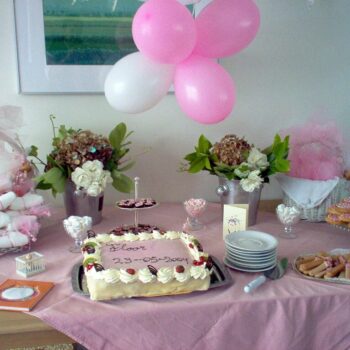 Sfeervolle tafel kraamfeest of babyshower 9