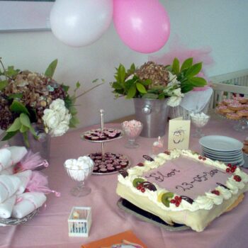 Sfeervolle tafel kraamfeest of babyshower 3