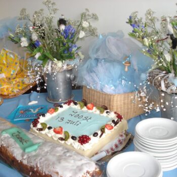 Sfeervolle tafel kraamfeest of babyshower 9