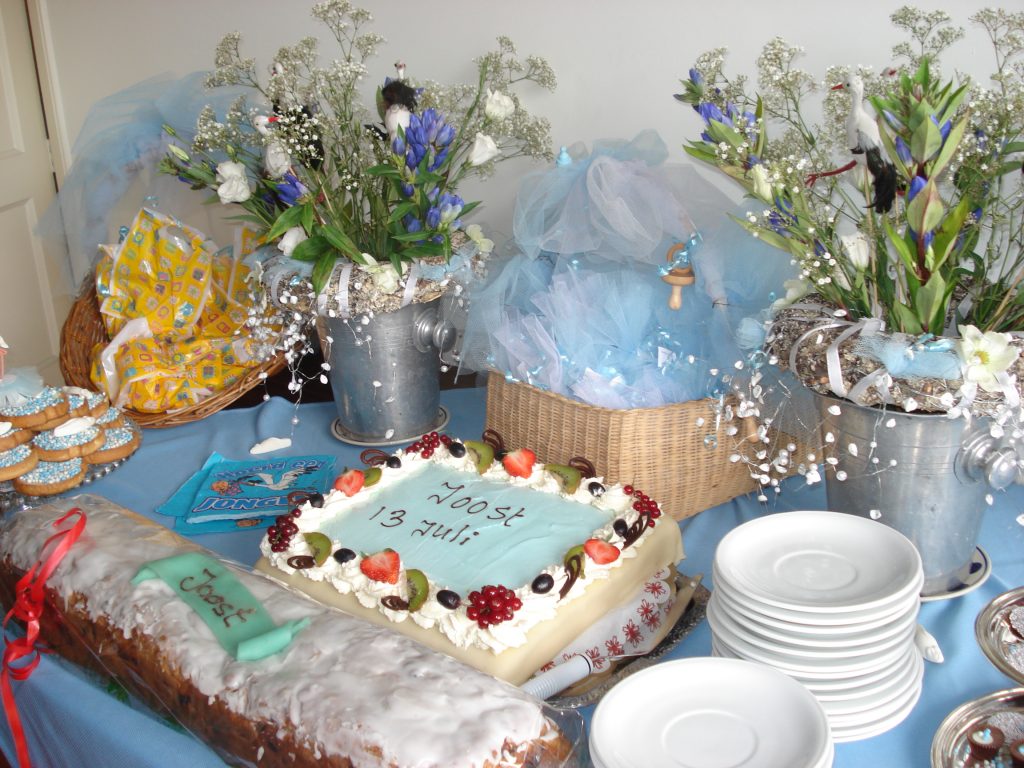 Sfeervolle tafel kraamfeest of babyshower 9